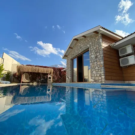 Tlos Royal 3+1 Villa, Oezel Havuzlu, Willa *