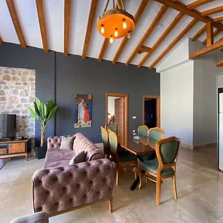 Tlos Royal 3+1 Villa, Oezel Havuzlu,