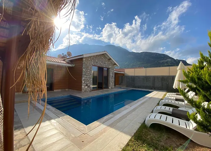 Tlos Royal 3+1 Villa, Oezel Havuzlu,