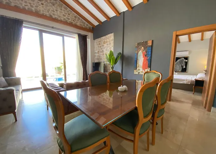 Vila Tlos Royal 3+1 Villa, Oezel Havuzlu, Fethiye